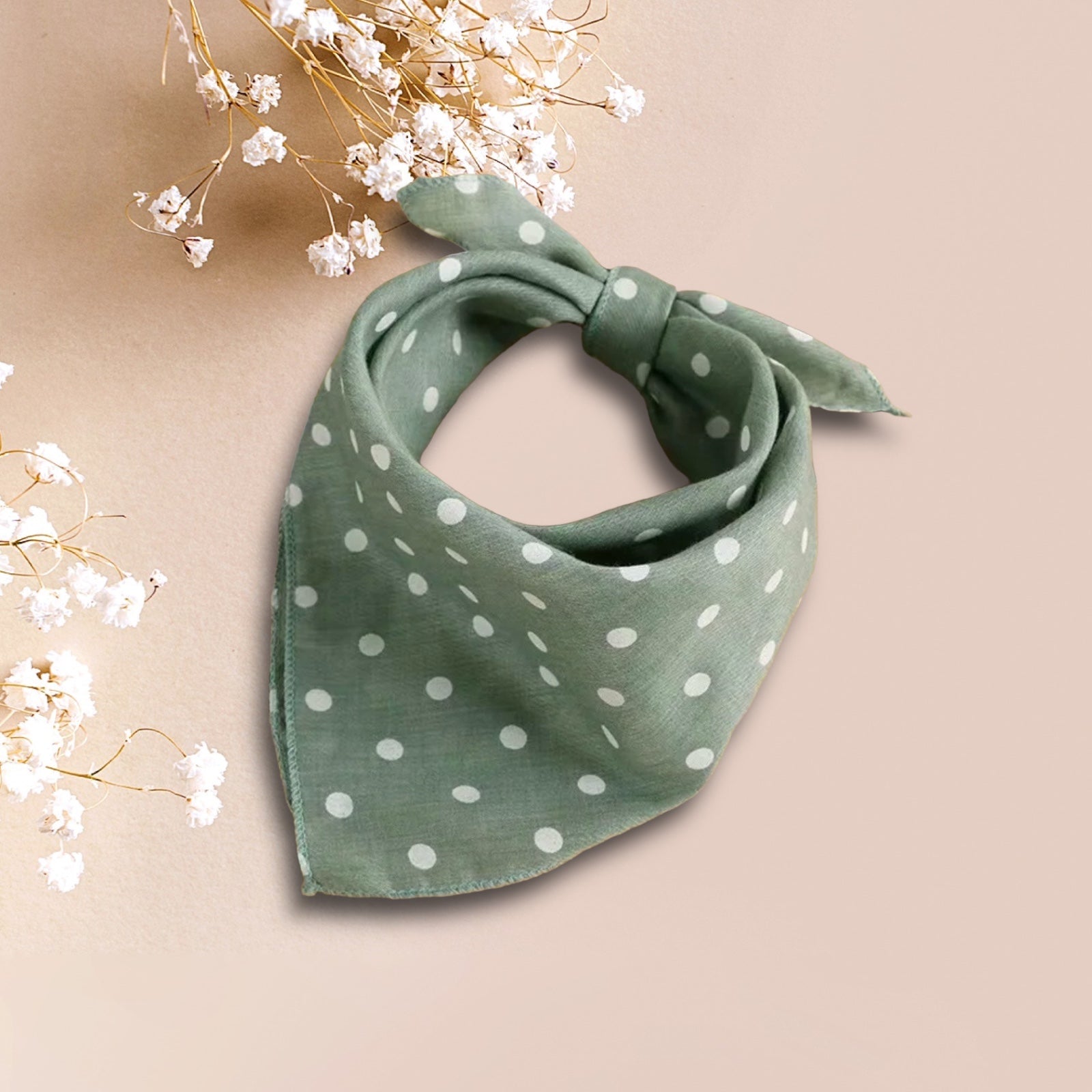 Bandana / Grøn m. hvide prikker