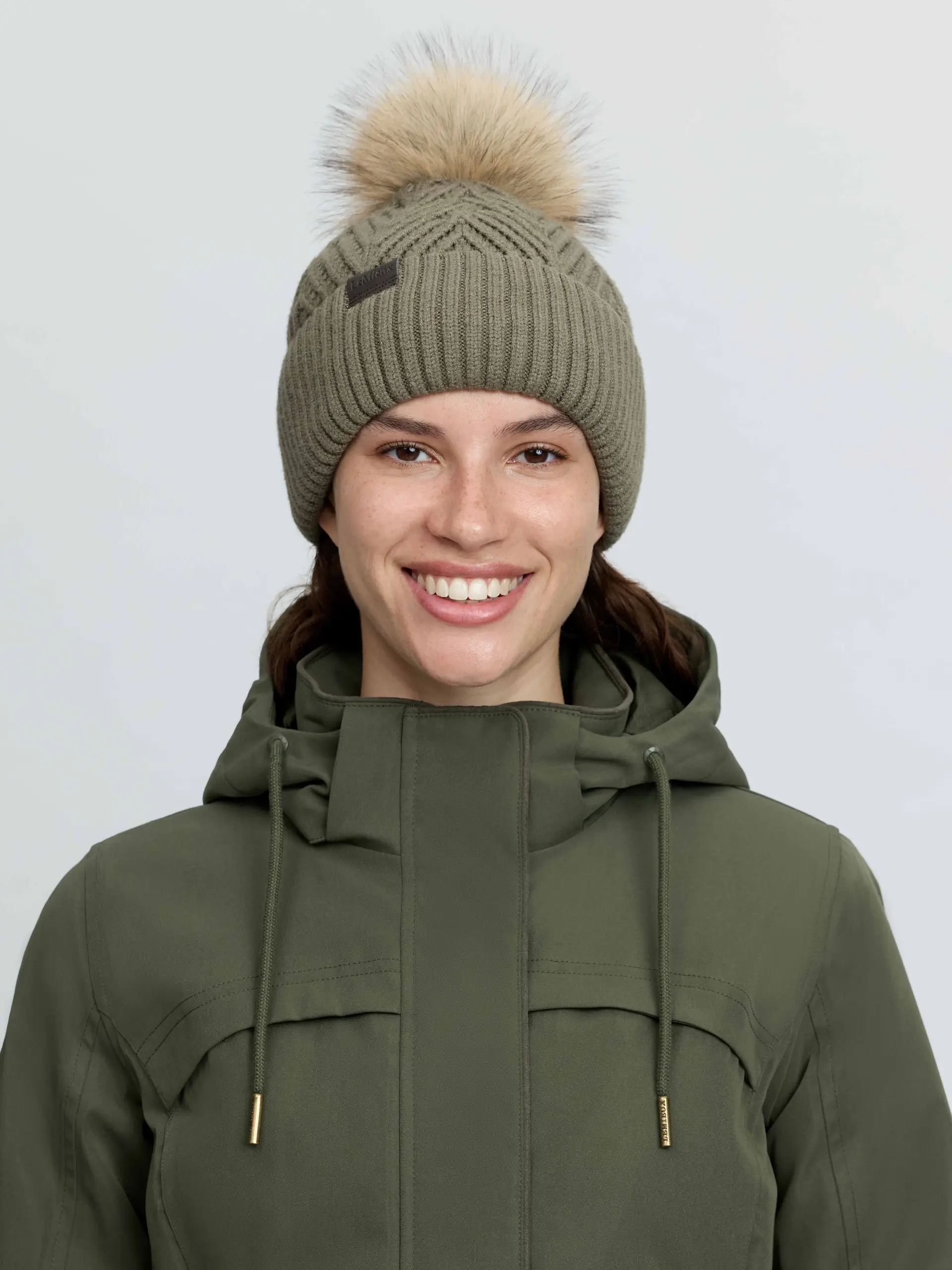 LeMieux Clara Rib strikket hue - willow green